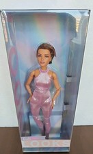 BARBIE Looks 22 Short Hair Petite M2M Victoria Doll HRM14 NRFB but Box Open