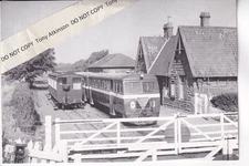 KIRK MICHAEL RAILWAY STATION  - ISLE OF MAN - 1964 VIEW - POSTCARD - #8861