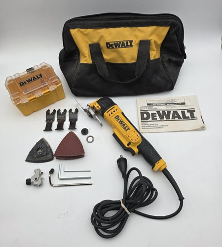 DeWalt DWE315 Oscillating Multi-Tool Sander Corded Electric 3.0 Amp w/ Case