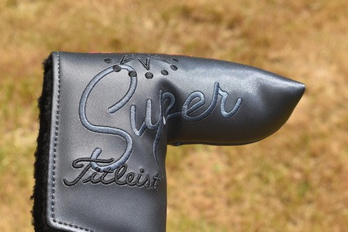 Scotty Cameron Super Select Newport Plus "RH" 35" inch - Picture 6 of 7
