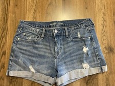 Old Navy Shorts, Women's Size 12, Blue, Denim, Cuffed, Distressed, Pockets