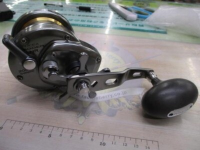Shimano 03 Ocea Jigger NR 2000p Right Jigging Game Reel 6.2:1 Very