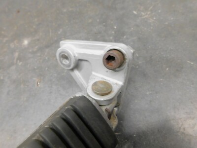 Kawasaki ZX 600 Foot Peg & Mount #1 1518 | eBay
