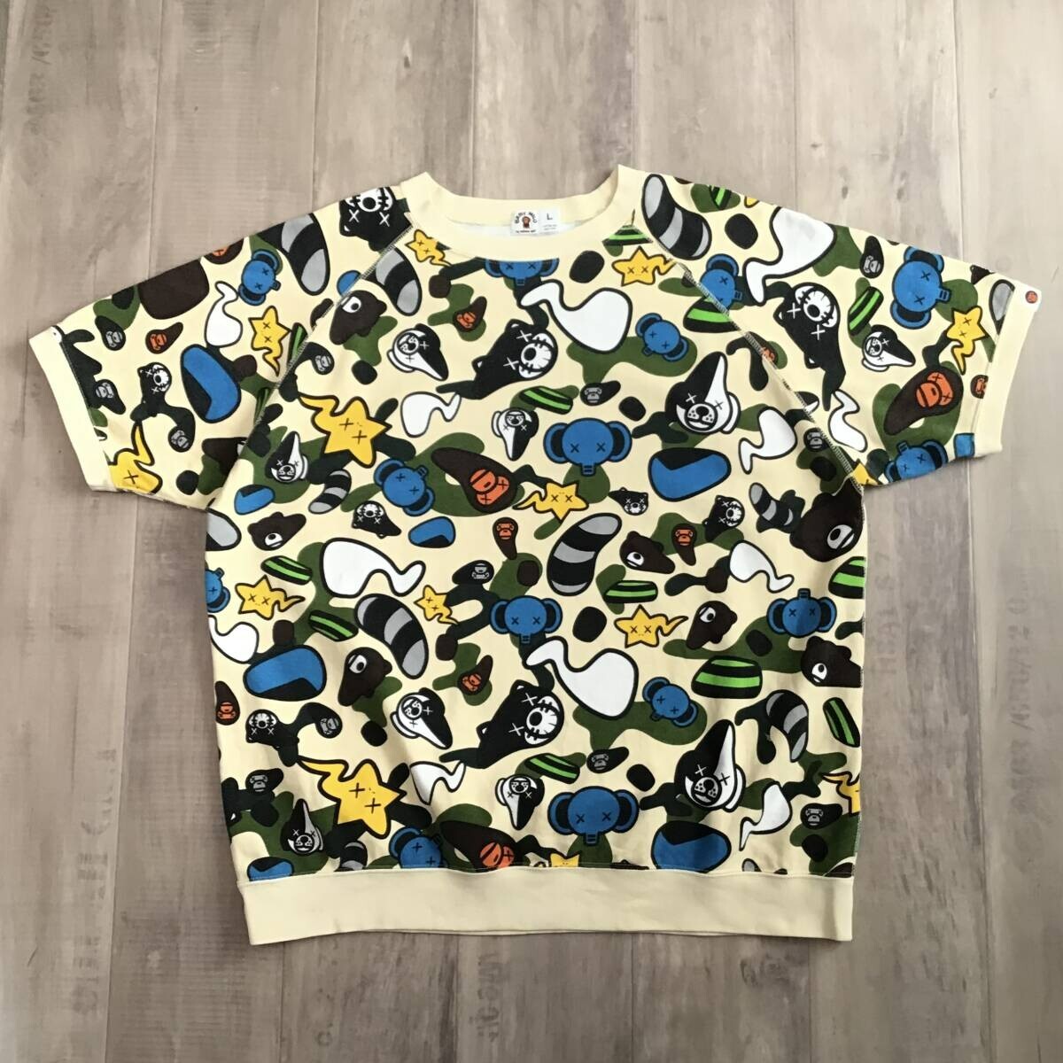BAPE × kaws milo animal kingdom sweat shirt A Bathing Ape Size L