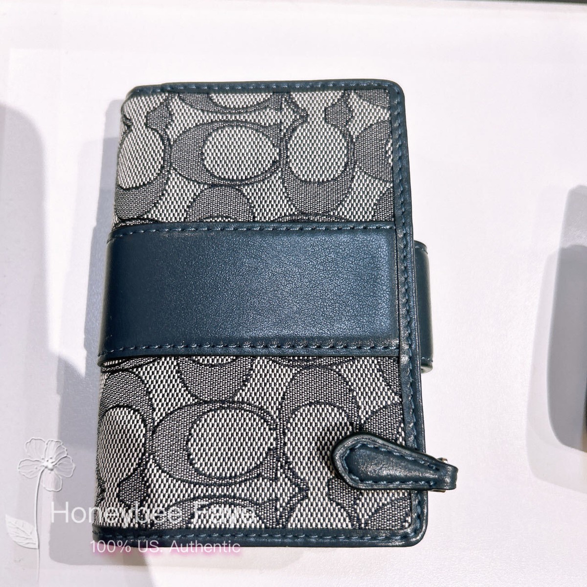 NWT Coach Medium Corner Zip Wallet In Signature Jacquard NWT Coach Medium Corner Zip Wallet In Signature Jacquard