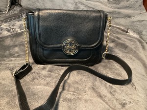 tory burch medium crossbody