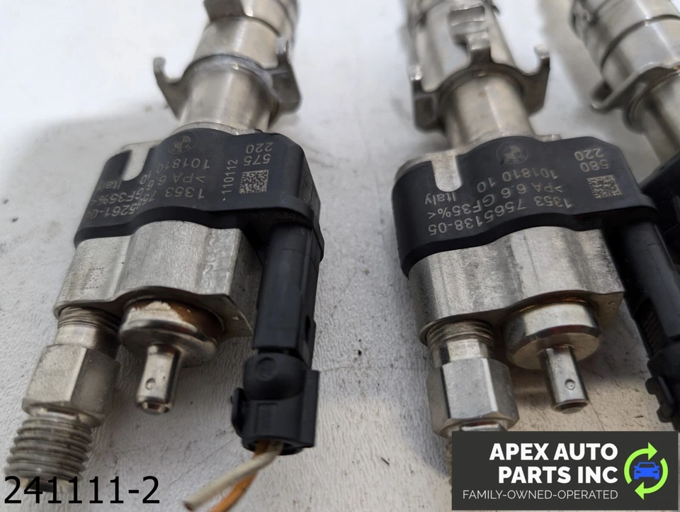 OEM 2008-2010 BMW 535XI 3.0L FRONT ENGINE MOTOR HIGH PRESSURE FUEL INJECTOR SET Foto 4 de 4