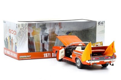 1:18 Greenlight 1971 Dodge Challenger Convertible 55th Indianapolis Pace Car