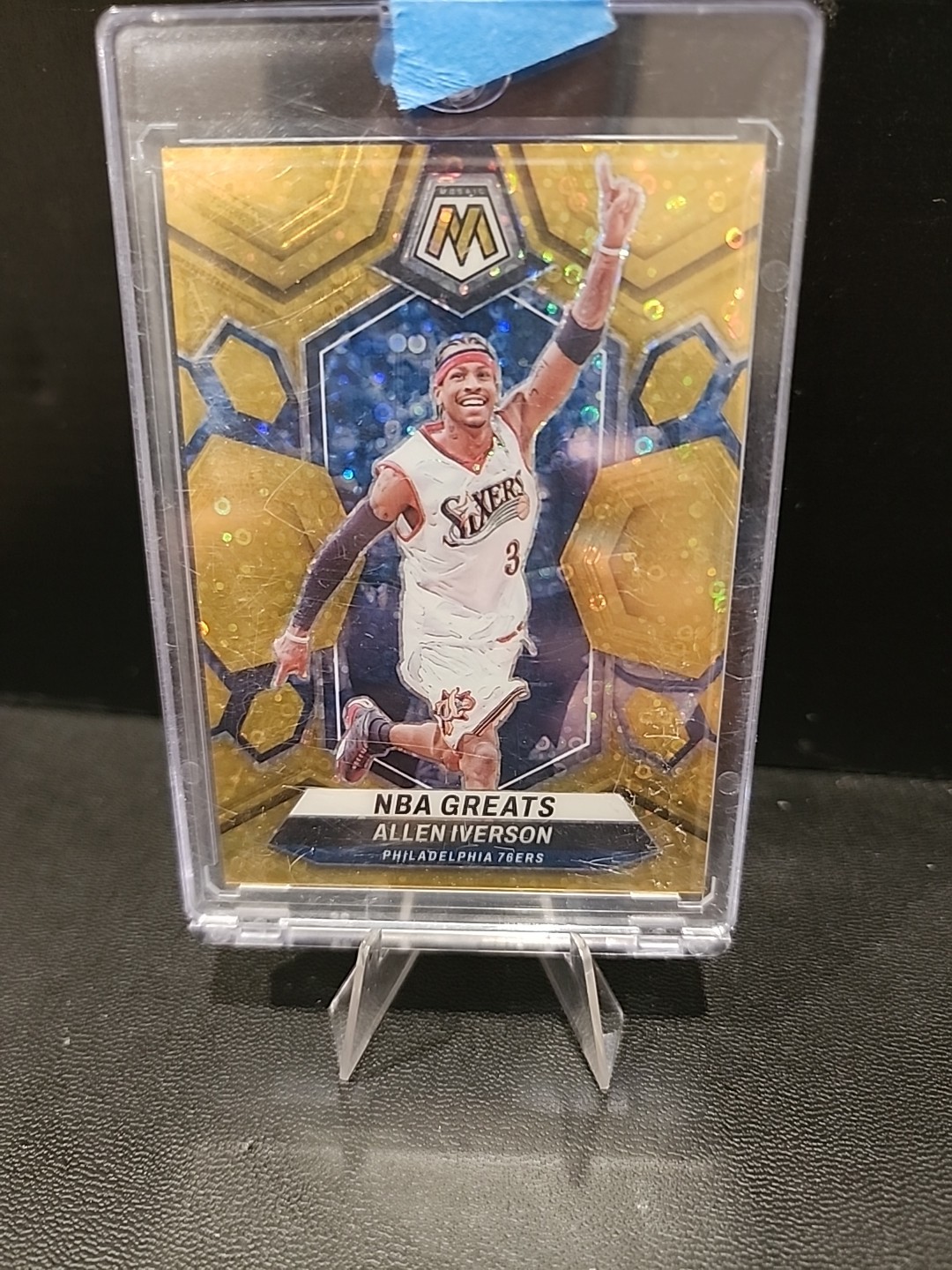 2023-24 Panini Mosaic - NBA Greats Allen Iverson #300 Gold Mosaic Prizm /10