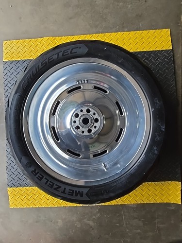 06' - 14' Harley Davidson Softail Factory Rear Wheel 17x6 (200mm Tire)