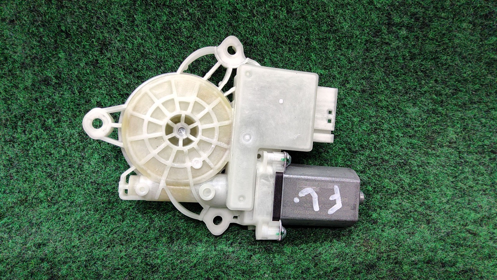 2019-2024 Bmw X5 Front Left Door Window Motor Oem 61359450069