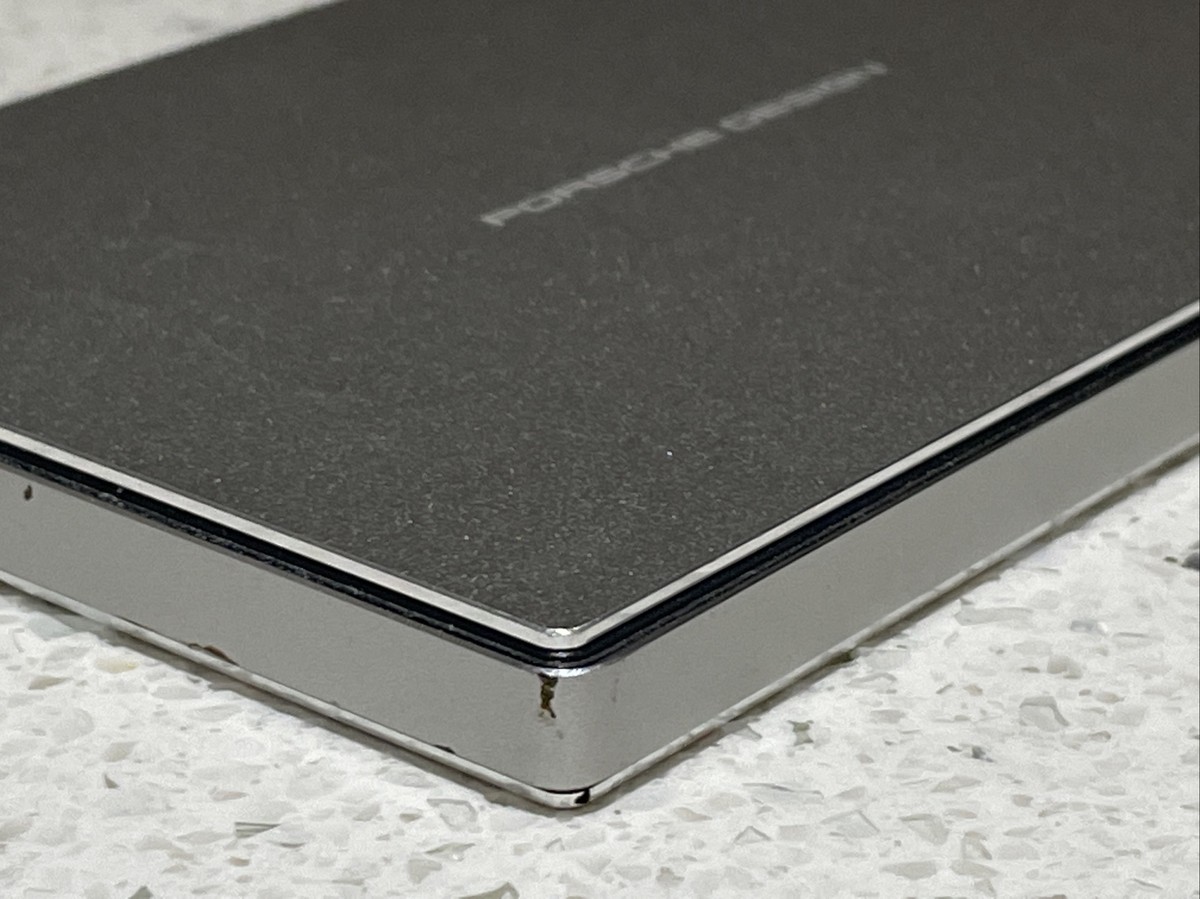【新品未開封】ハーハードデ  Lacie Porsche Design 1TB Amazon.com: LaCie Porsche Design 1TB USB-C Mobile Hard Drive