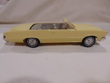 AMT 1965 Pontiac Lemans GTO Convertible PROMO Yellow