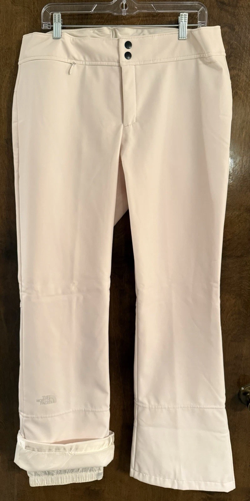 The North Face Slim Flare TNF Soft Shell Snowpants Womens XL Off White NWOT