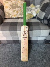 Woodstock Airstream Platinum Cricket Bat - Harrow