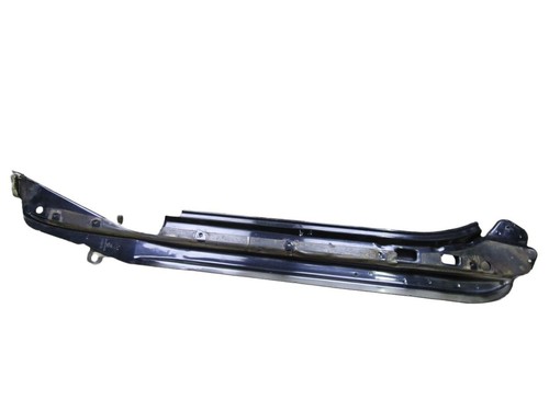 Kotflügel rechts Aufnahme Halter Längsträger für VW  TOUAREG 7L 2.5 R5 7L6805176