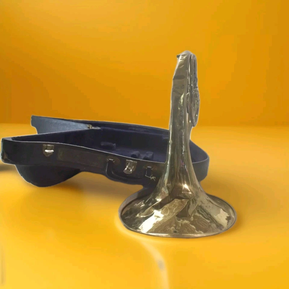 Cuerno francés Conn Foto 3 de 4