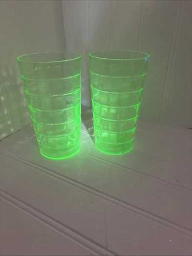 HOCKING GLASS CO. BLOCK OPTIC GREEN URANIUM  4-7/8" TALL FLAT BASE 2 TUMBLERS