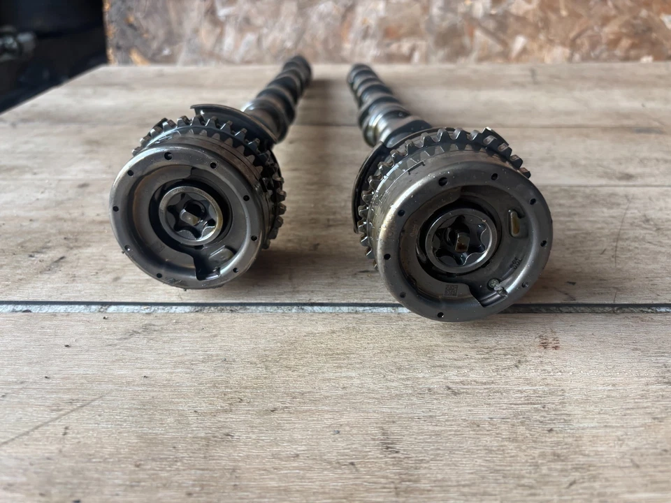 MERCEDES BENZ E550 CLS GL450 S550 OEM V8 LEFT SIDE ENGINE HEAD CAMSHAFT ACTUATOR Foto 4 de 4