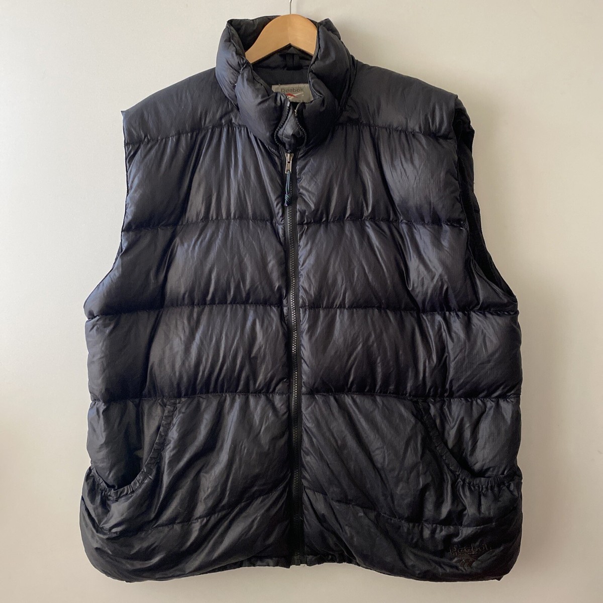 Reebok Vintage Gilet Jacket Black Down Padded Zip Up Bodywarmer