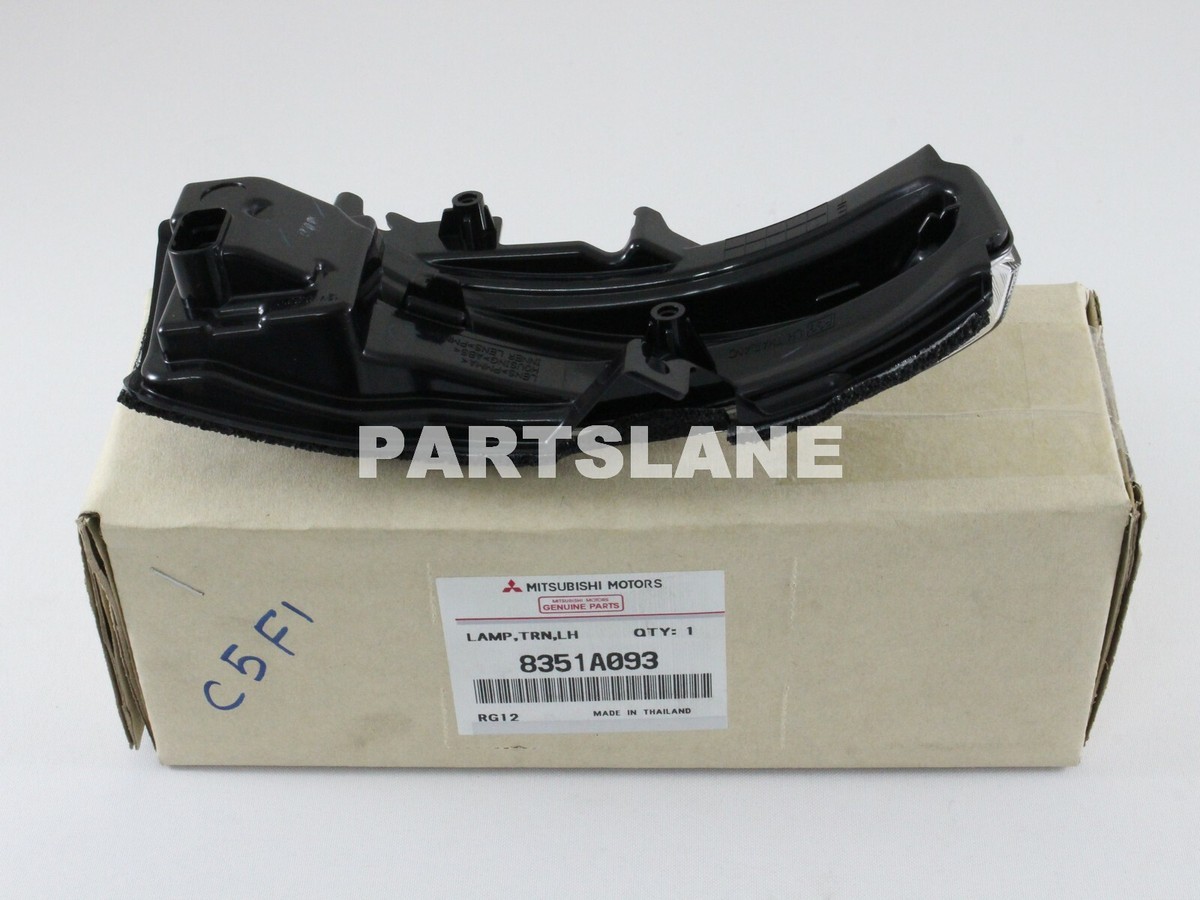 Mitsubishi Montero Sport Pajero OEM Front Left LH Side Turn Signal