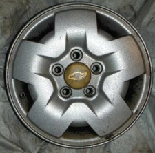 2001 Chevy Blazer 15 Inch Alloy Wheel