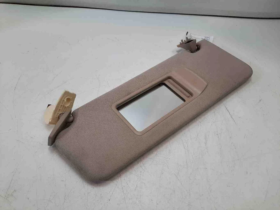 Parasol izquierdo BMW F01 F02 (iluminado) Lh OE beige para BMW 740LI 2011-2015 Foto 2 de 4