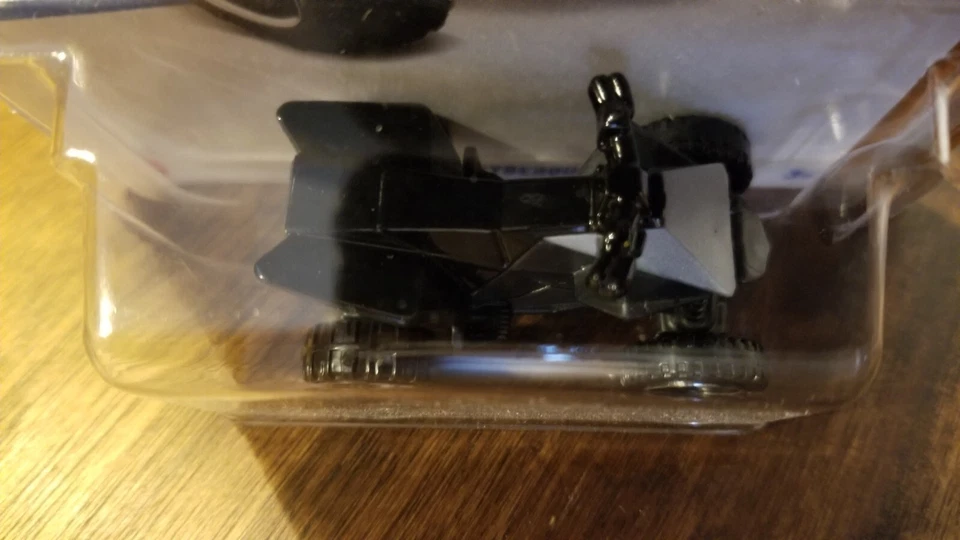 Hot Wheels - TREASURE HUNT * Rig Storm * Lote de 3 autos - Tesla CyberQuad/Snoopy Foto 4 de 4