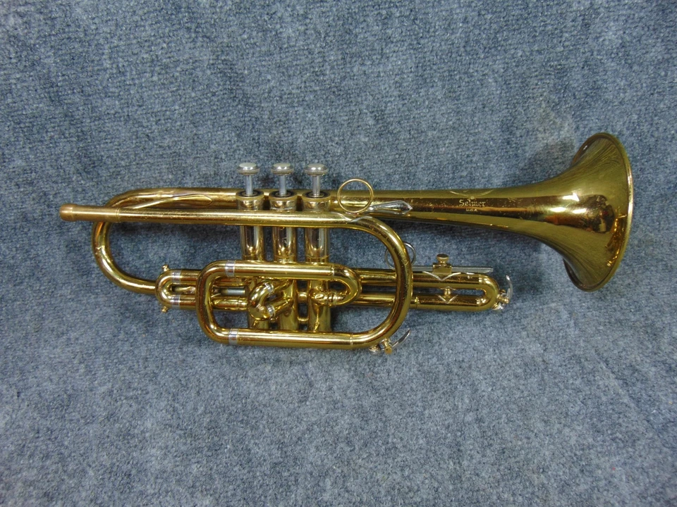 Корнет с печаткой Selmer ГОТОВ К ИГРЕ! Мундштук корпуса среднего уровня сделано в США - Изображение 3 из 4