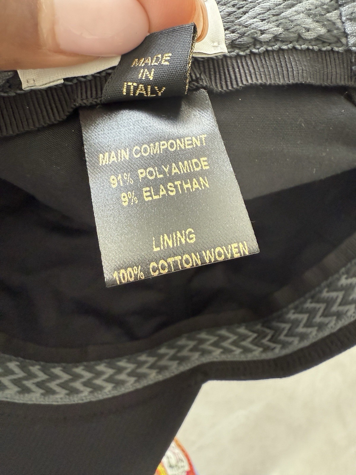 LANVIN Black Embroidered Logo Baseball Cap – Adjustable Strapback