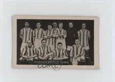 1922-23 Pluck Famous Football Teams Huddersfield Town AFC FC #26