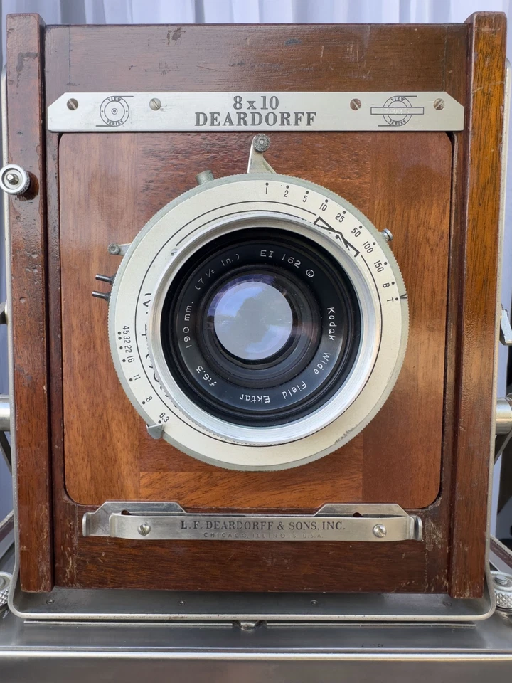 Cámara de visión Deardorff V8 8x10 - mediados de la década de 1950 (SN 5048) + Kodak Wide Field Ektar Len Foto 3 de 4