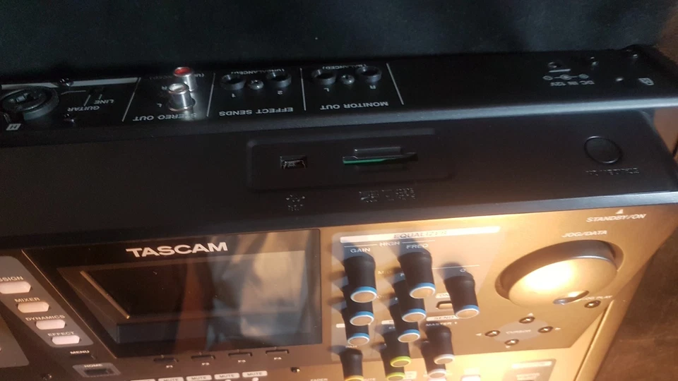 TASCAM DP32SD Digital Recorder Portastudio. - Image 2 of 4