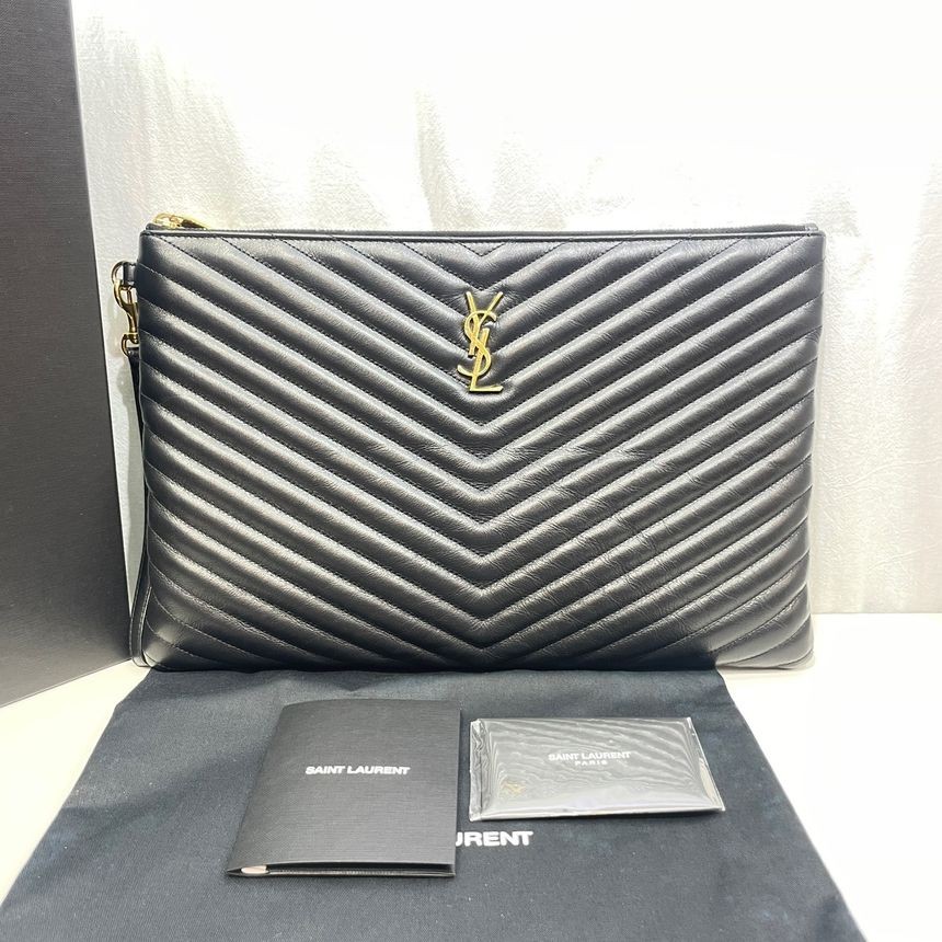 Pochette Saint Laurent Matelassé nera 440222 111336486