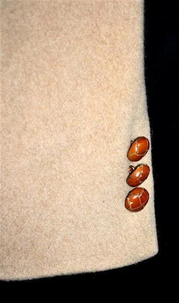 Roger Keith California Camel Color Wool Mens Two Button Sport Coat Size 44 R  - Image 4 of 4