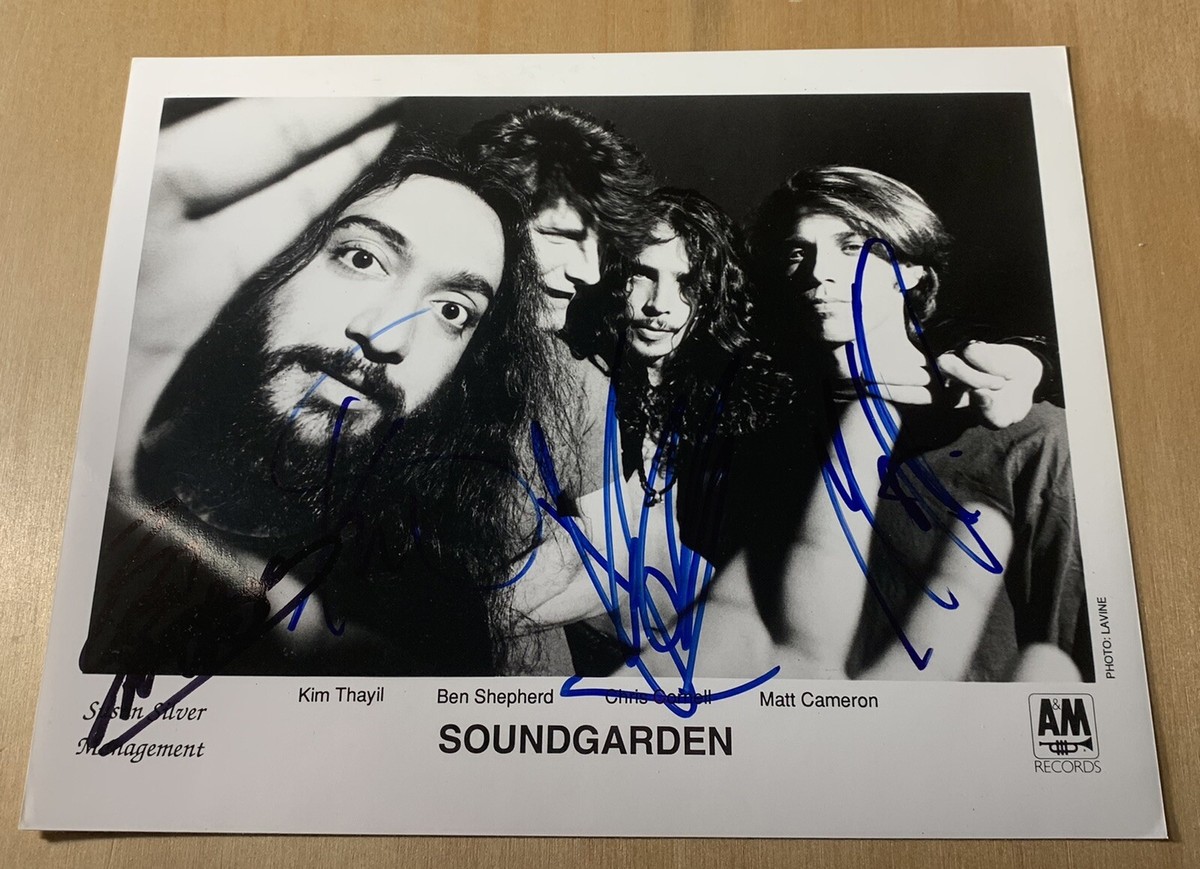 Kim Thayil Ben Shepherd Matt Cameron Signed Soundgarden Badmotorfinger Album COA Proof Autographed Vinyl Record Kim Thayil Ben Shepherd Matt Cameron Signed Soundgarden Badmotorfinger Album COA Proof Autographed Vinyl Record