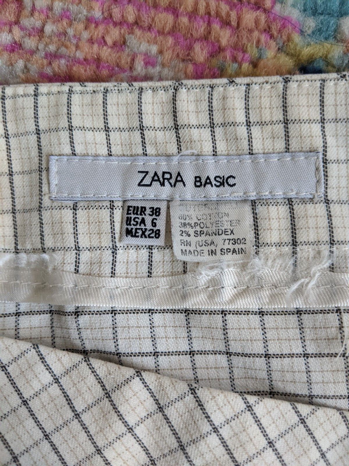 Zara Basic Light Cream Checkered Plated Skirt Siz… - image 3