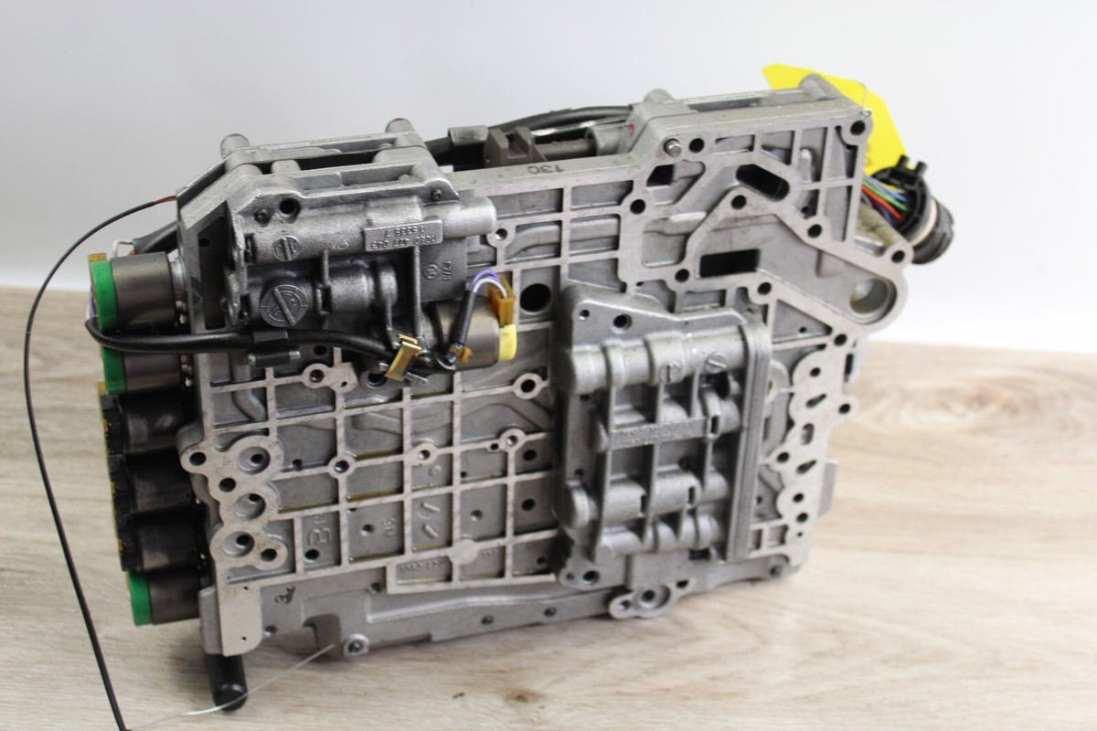PMA BMW正規品 E39 5series 1/24 前期 後期 2台セット PMA BMW正規品 E39 5series 1/24 前期 後期 2台セット - メルカリ