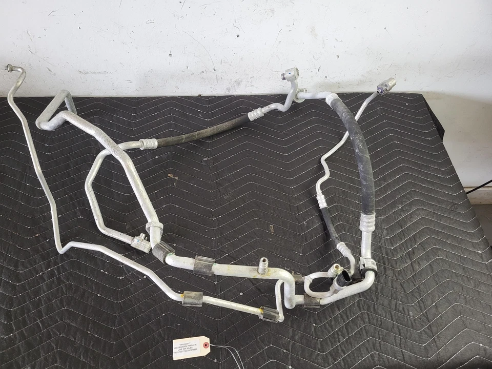 VOLKSWAGEN PASSAT 2017 AIRE ACONDICIONADO MANGUERA TUBO CONJUNTO USADO FABRICANTE ORIGINAL 16-22 Foto 2 de 4