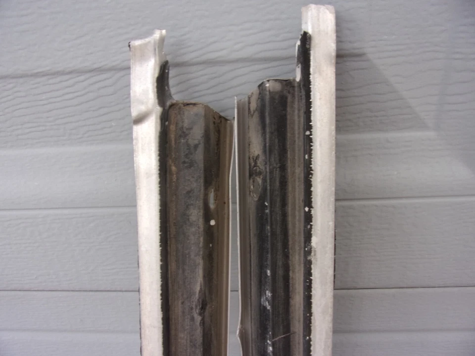 1993 Jeep Grand Cherokee zj para-brisa acabamento externo moldagem esquerda direita - Imagem 2 de 4