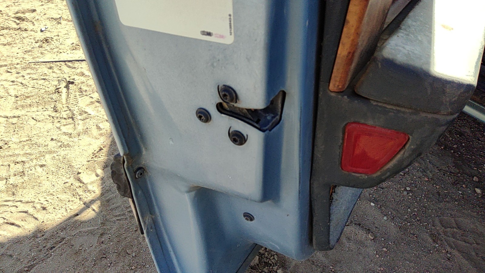 1992-1999 Buick Lesabre Driver Left Front Door Latch With Rods/Cables Oem