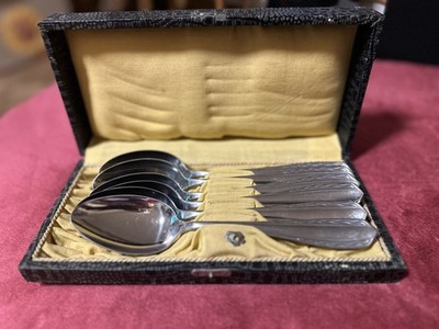 Besteckkasten mit 6 Alpacca Chrom Suppen Löffel (Neusilber)Vintage-Besteck