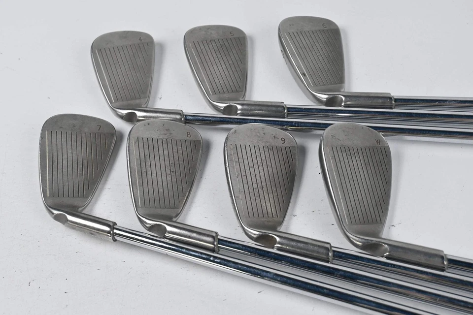 Ping i15 Irons / 4-PW / Black Dot / Stiff Flex Ping AWT Shafts - Image 3 of 4