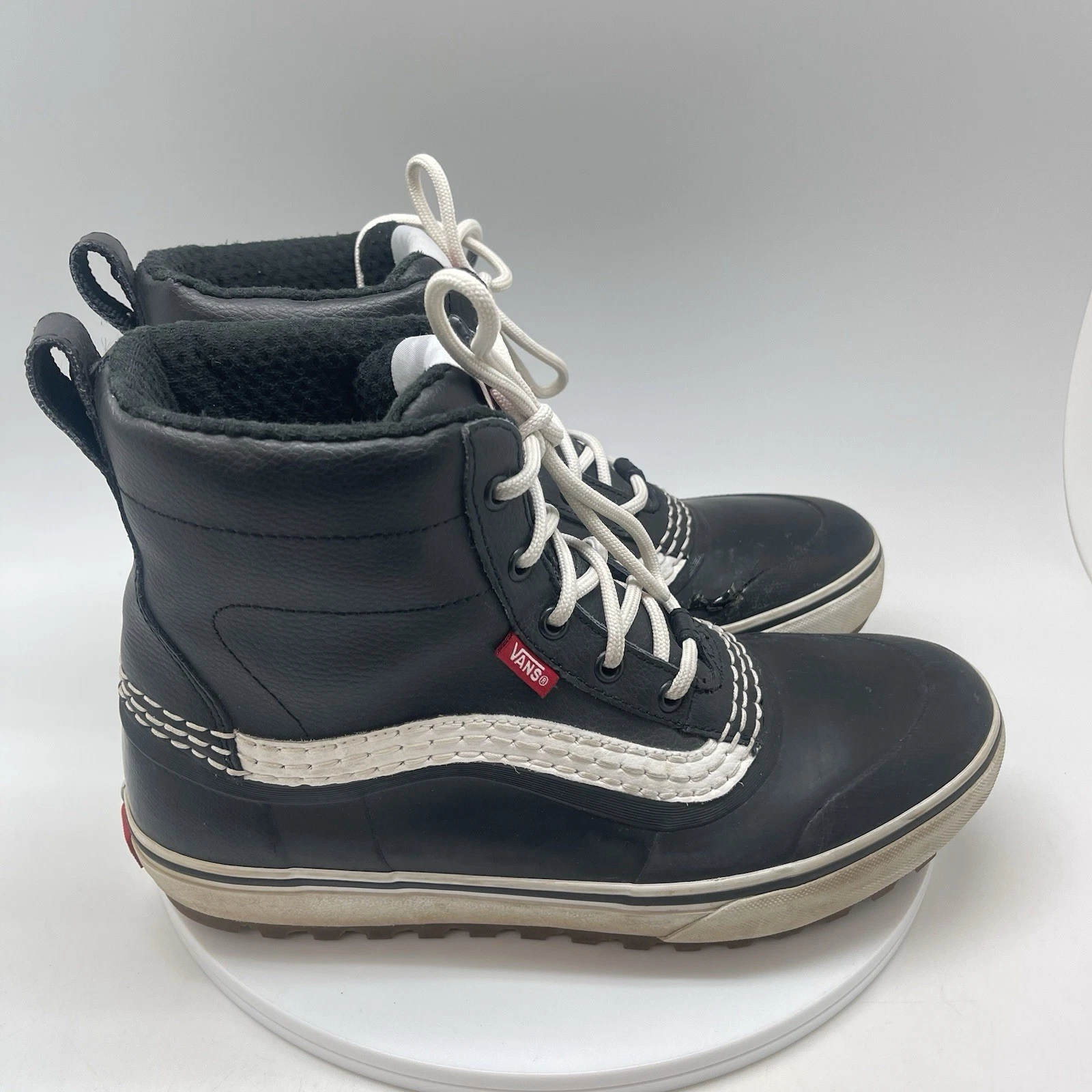 Vans Boots Mens 9.5 Standard Mid Snow MTE Black White Lace Up Waterproof See