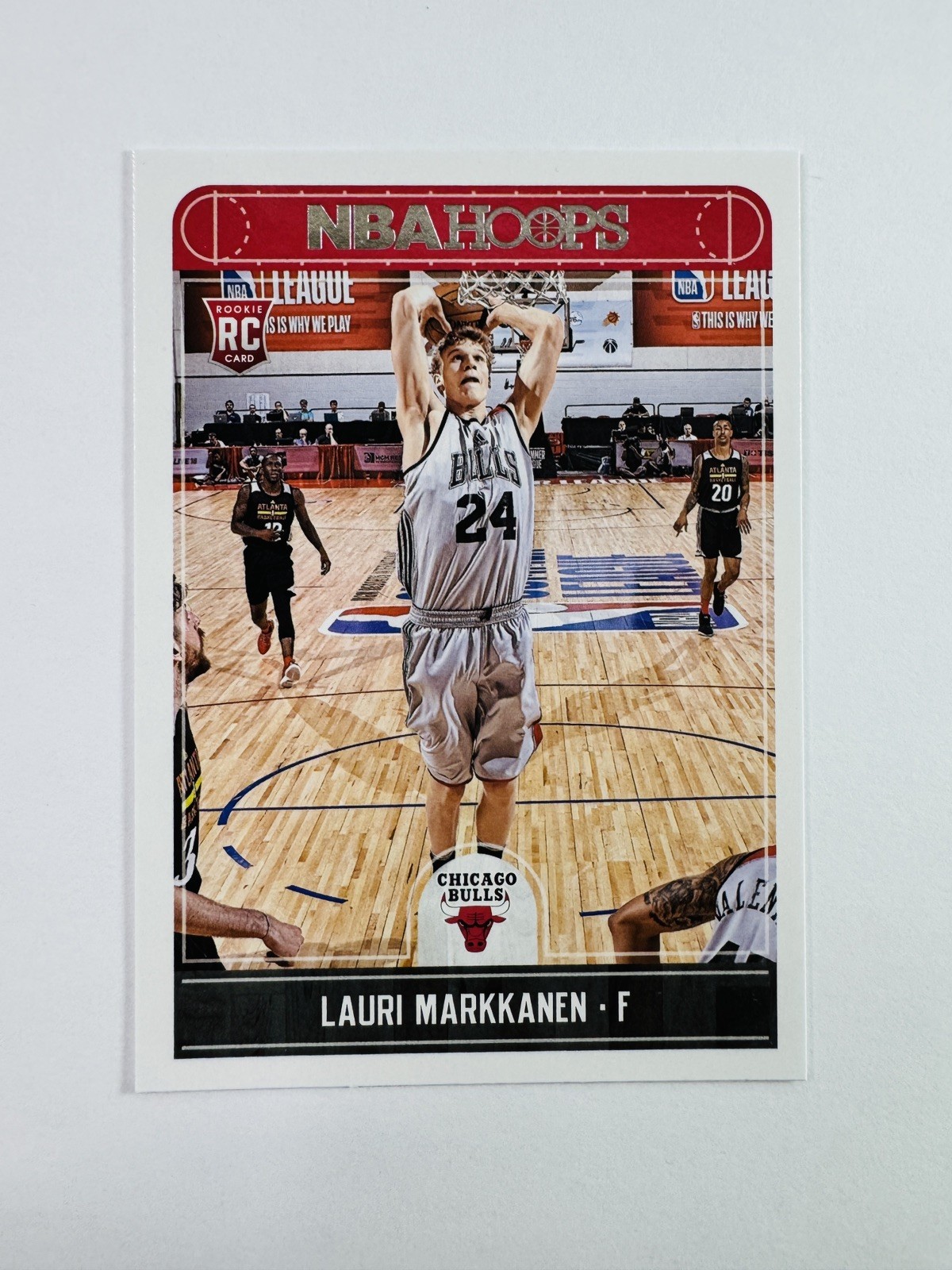 2017 LAURI MARKKANEN NBA Hoops Rookie Card Chicago Bulls Utah Jazz NBA