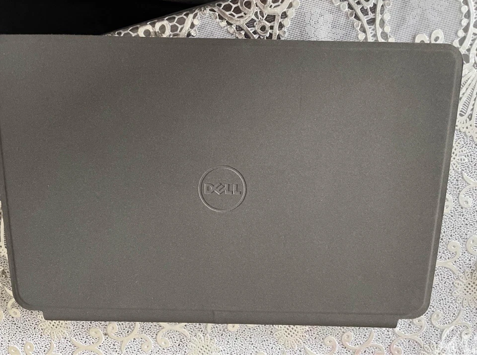 dell venue 11 pro 7130,Intel Core i5-4310,4GB RAM 128GB SSD WIN 10 Pro - Image 3 of 4