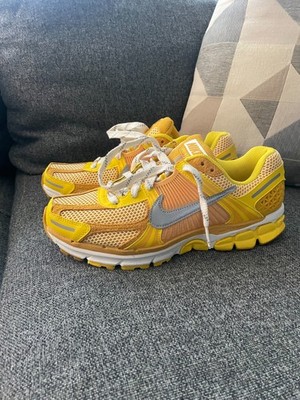 Size 8.5 - Nike Zoom Vomero 5 Yellow Ochre BRAND NEW LEGIT REPLACEMENT BOX