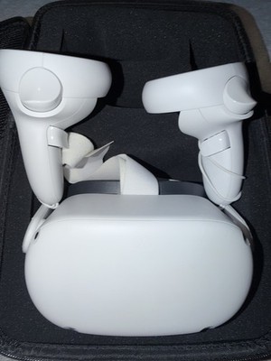 Meta Quest 2 VR