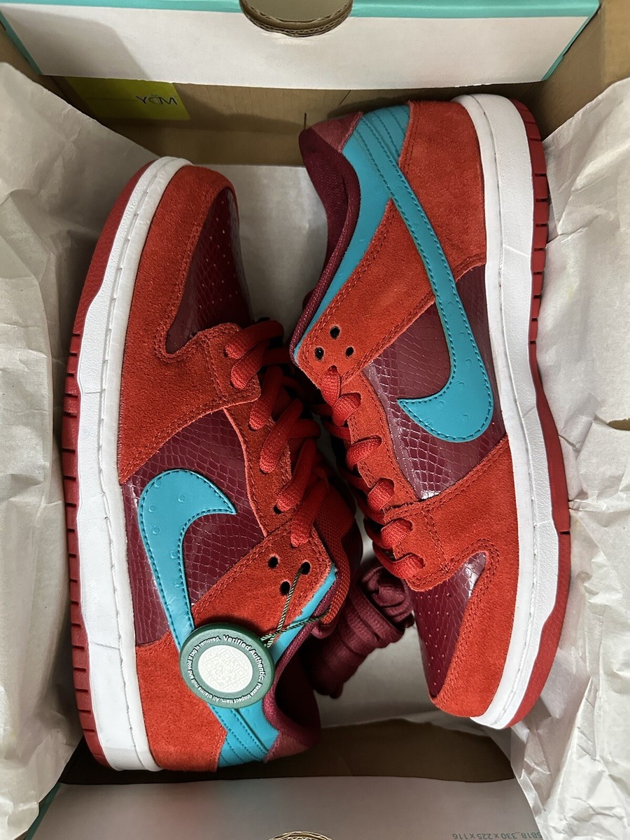 Nike SB Dunk Low Pro 2013 Brickhouse Turbo Green 304292-636 Men Size 10 shoe Buy Nike Dunk Low Pro SB  main image 2