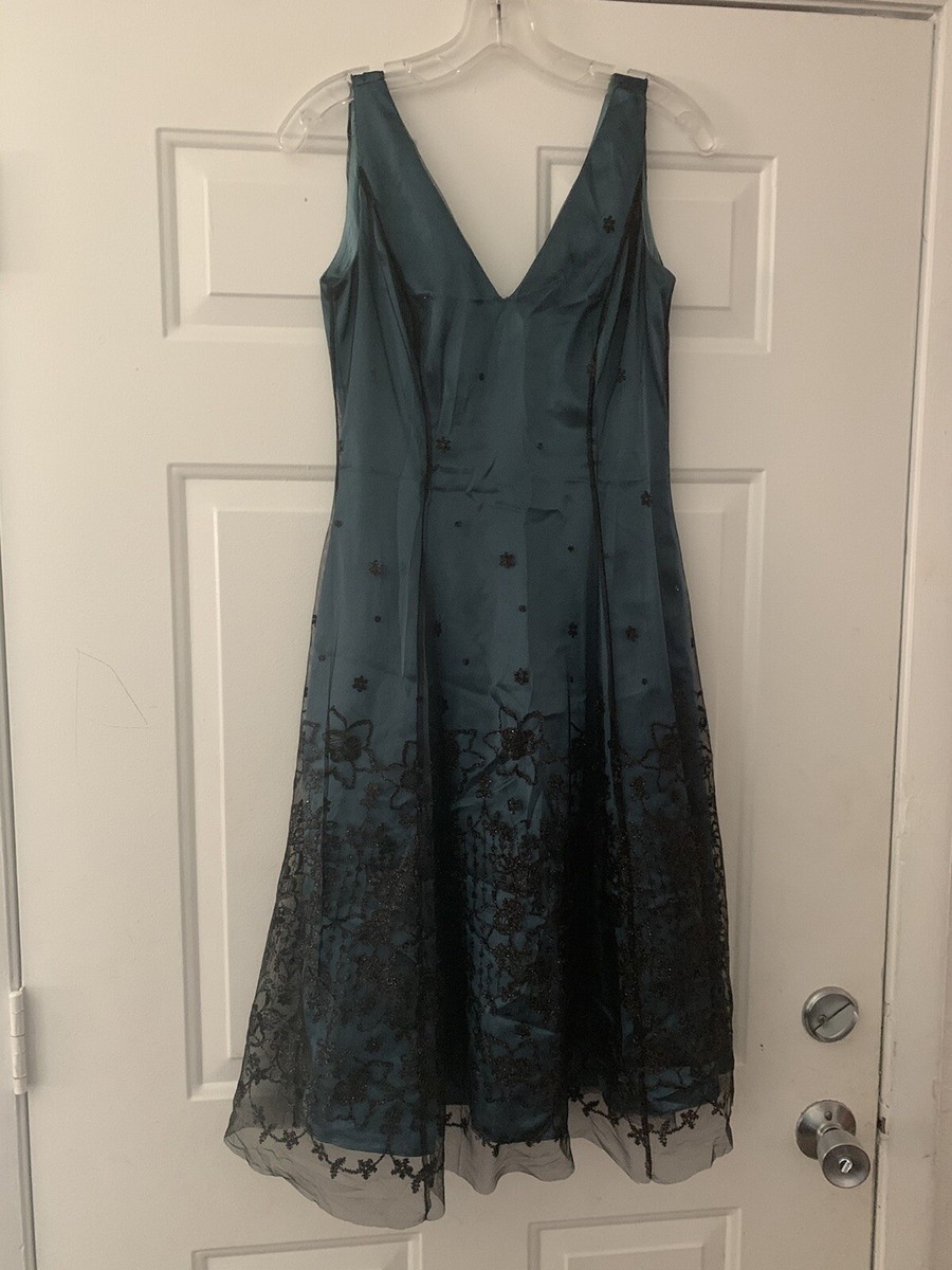 green emerald velvet dress Adrianna Papell Sequin Embellishment Crew Neck Scoop Back Neckline Sho –  Curated Brands main image 1